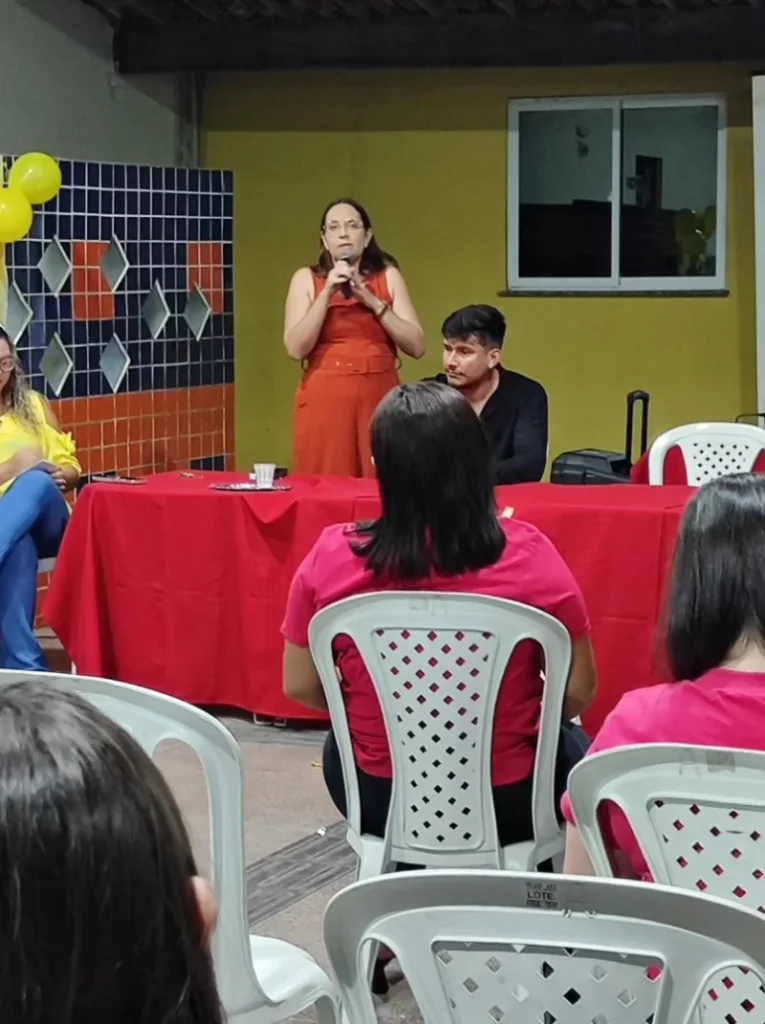 Roda de conversa sobre saúde mental na FAGEO
